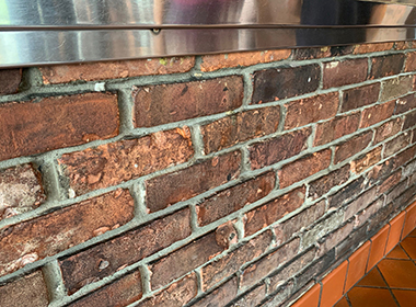 The Oak Huron antique brick will provide your veneer project with character and a genuine brick design